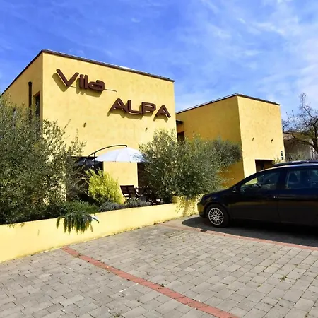 Apartment In Mit Offener Terrasse *